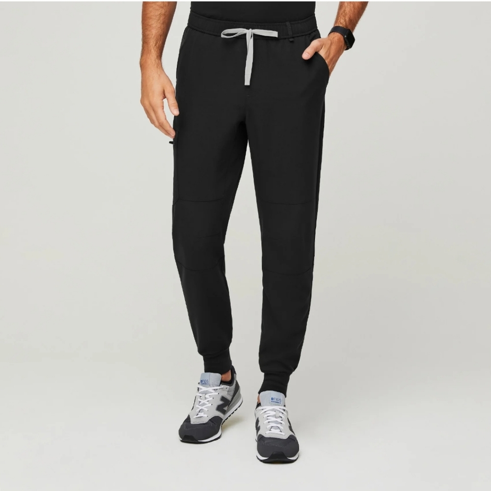 Figs Tansen Classic Cargo Jogger Scrub Pants Black M/S